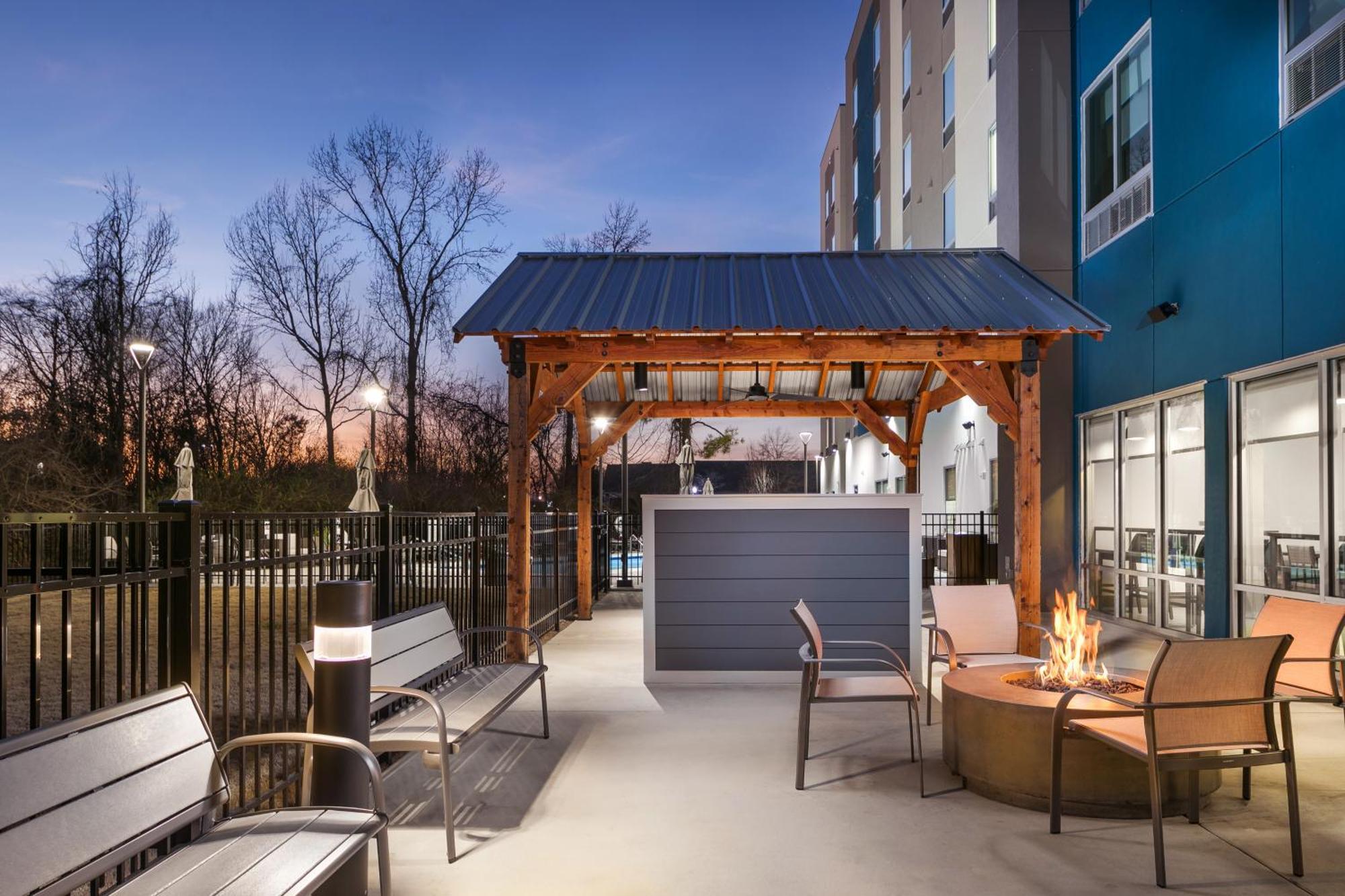 Candlewood Suites Chattanooga Hamilton Place By Ihg Eksteriør bilde